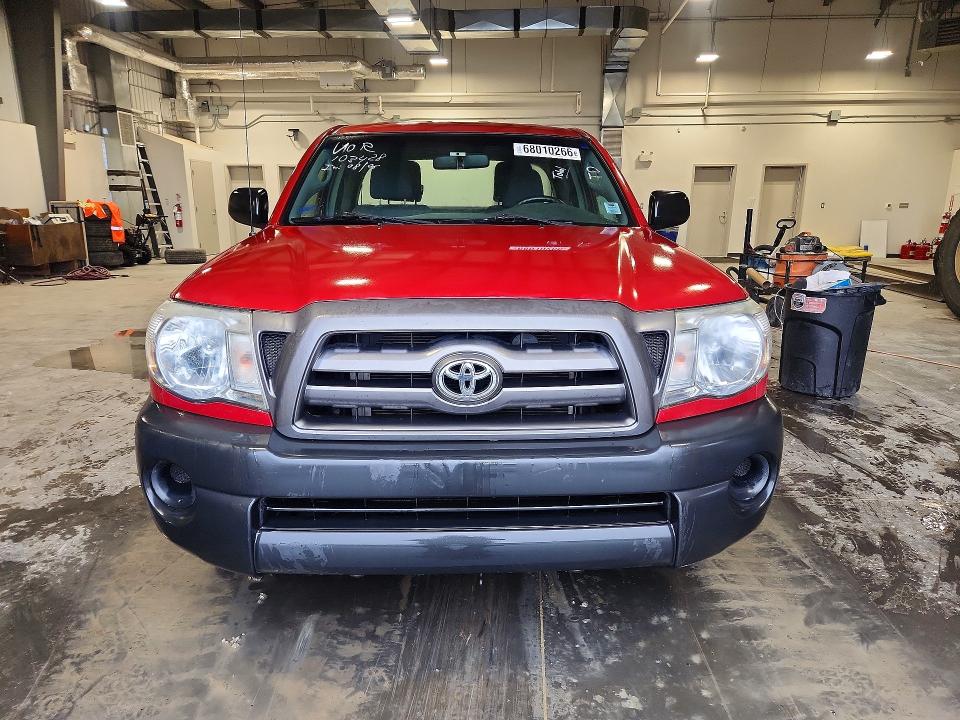 Снимка 5 от търг – 2010 TOYOTA TACOMA с VIN 5TETX4CN6AZ672945