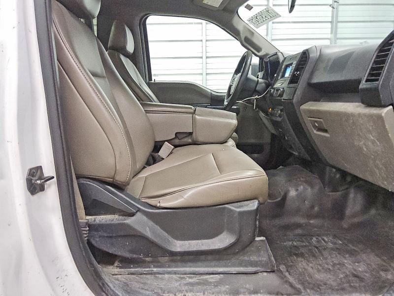 Photo 10 from auction – 2019 FORD F150 with VIN 1FTMF1CB5KKD21817