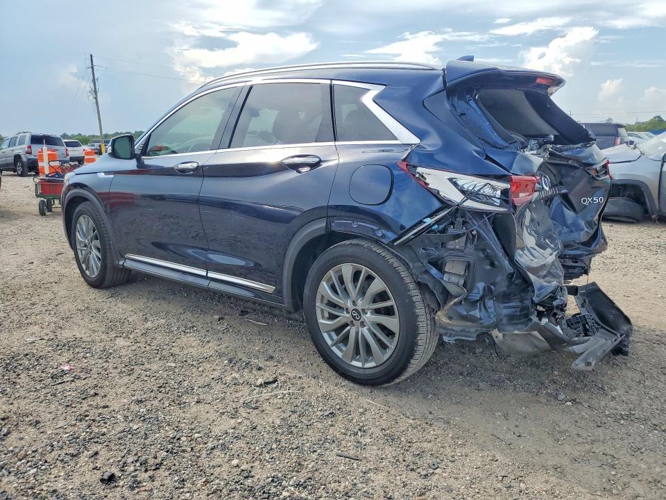 Photo 2 from auction – 2023 INFINITI QX50 with VIN 3PCAJ5BA8PF113579