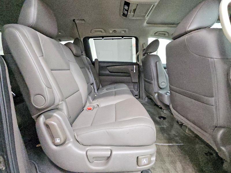 Photo 11 from auction – 2016 HONDA ODYSSEY with VIN 5FNRL5H63GB035289