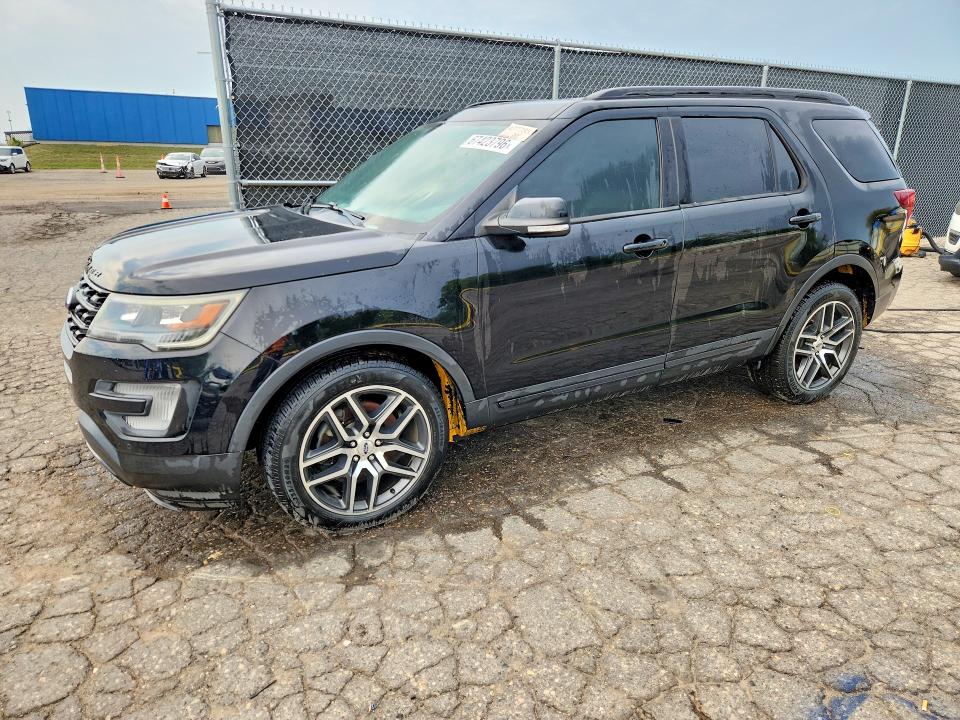 FORD EXPLORER 2017 with VIN 1FM5K8GT8HGD02357 - Photo from auction
