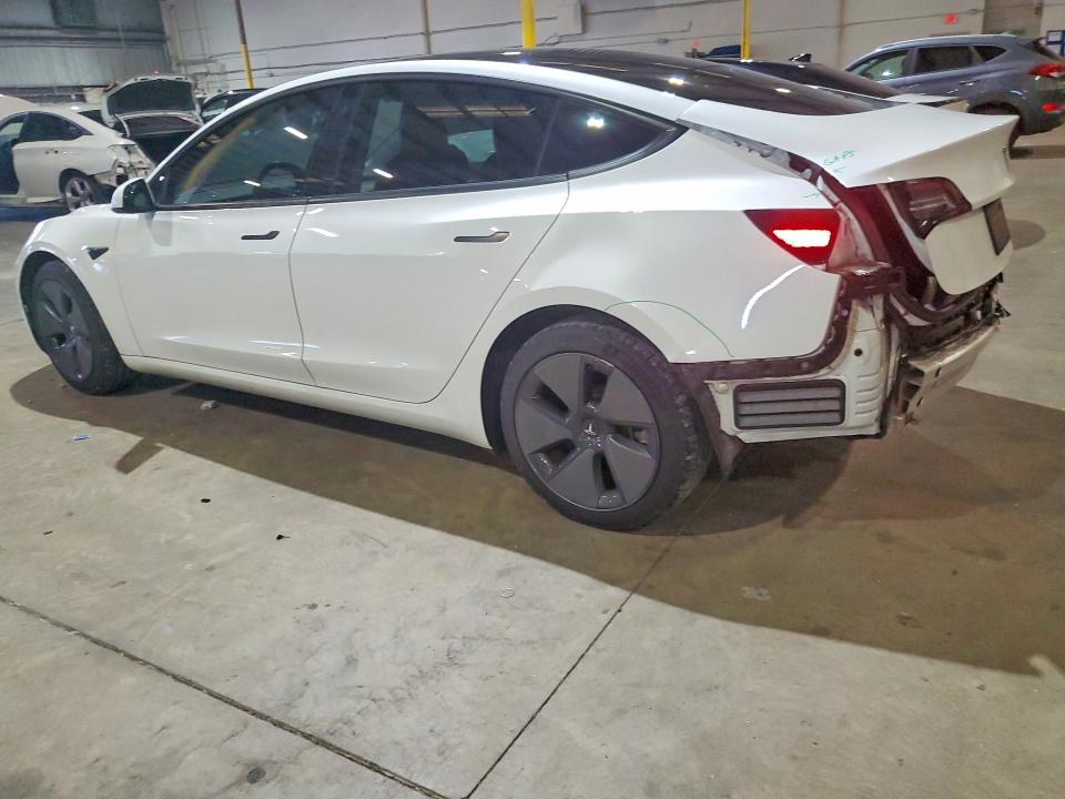 صورة رقم 2 من المزاد - 2021 TESLA MODEL 3 مع VIN 5YJ3E1EA3MF985469