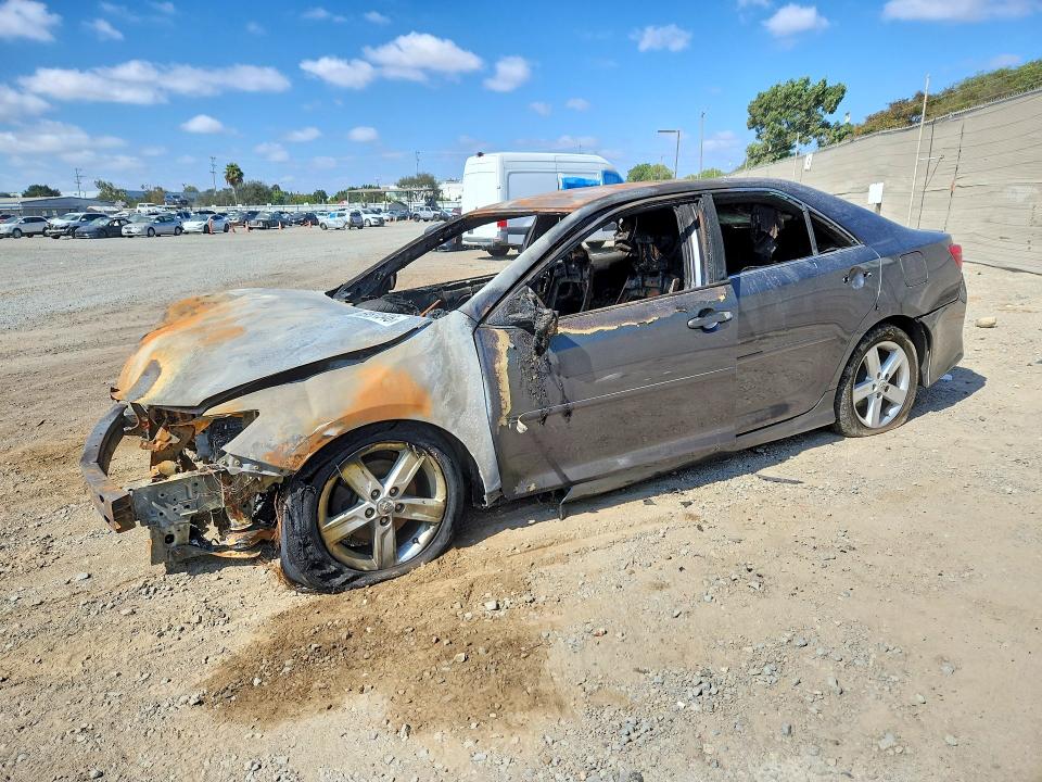 TOYOTA CAMRY 2012 with VIN 4T1BF1FK6CU106211 - Photo from auction