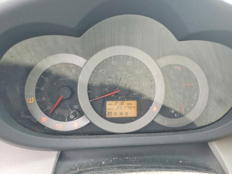 Photo 9 from auction – 2010 TOYOTA RAV4 with VIN 2T3KF4DV7AW038004