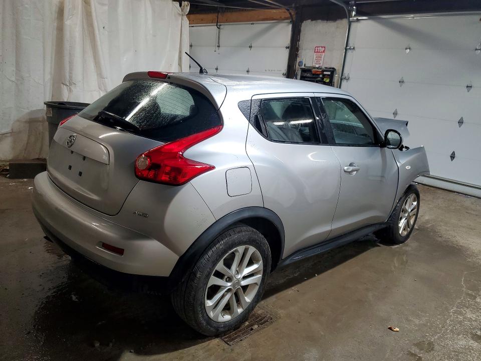 Снимка 3 от търг – 2011 NISSAN JUKE с VIN JN8AF5MV8BT012098