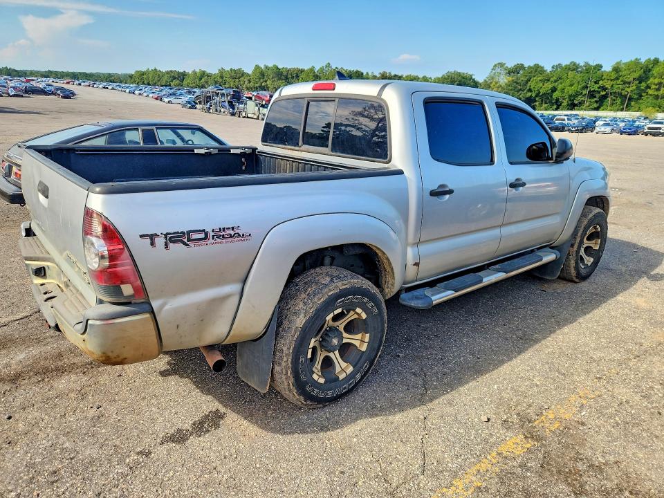 Photo 3 from auction – 2012 TOYOTA TACOMA with VIN 5TFJU4GNXCX022018