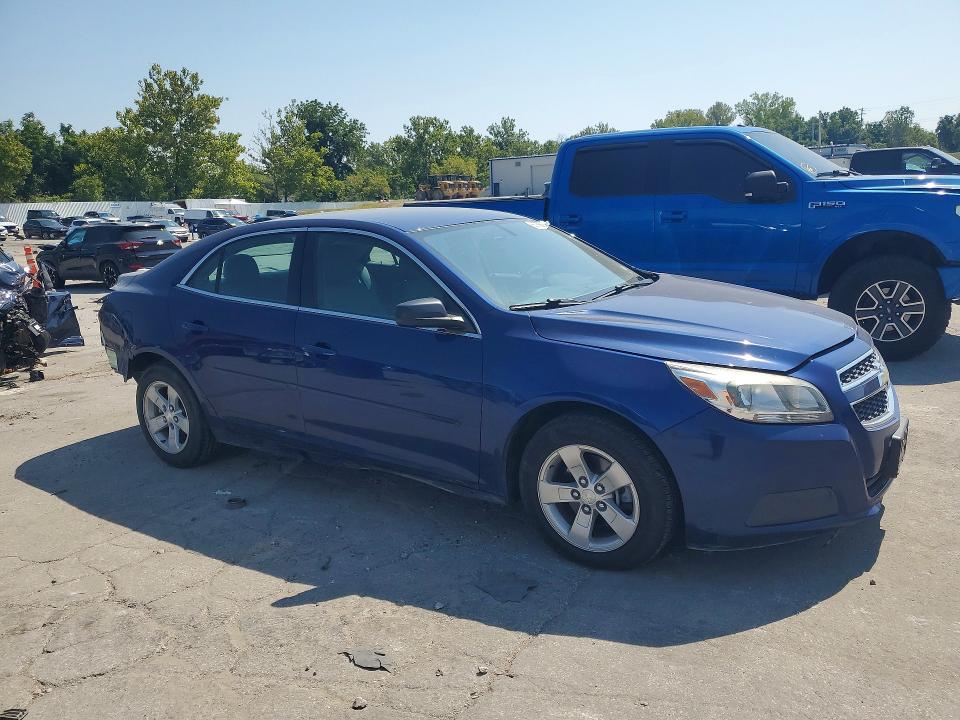 Photo 4 from auction – 2013 CHEVROLET MALIBU with VIN 1G11B5SA2DU118012
