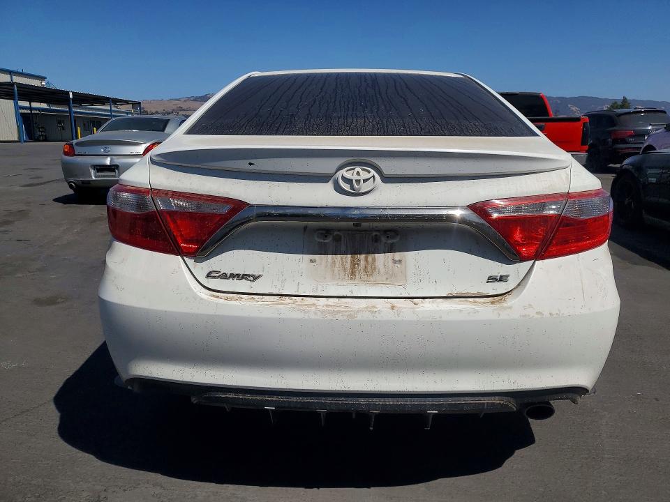 Photo 6 from auction – 2017 TOYOTA CAMRY with VIN 4T1BF1FK3HU377492