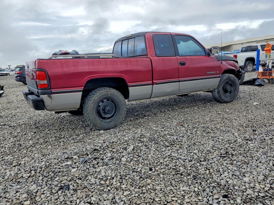 Photo 3 from auction – 1996 DODGE RAM 1500 with VIN 1B7HC13Z7TJ113467