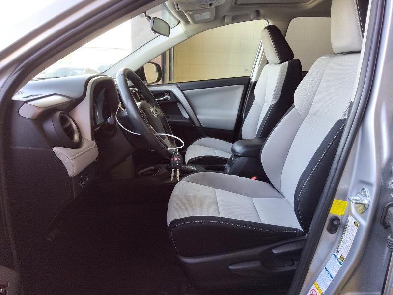 Photo 7 from auction – 2016 TOYOTA RAV4 with VIN 2T3RFREVXGW420689