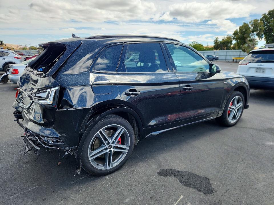 Снимка 3 от търг – 2024 AUDI Q5 E с VIN WA1E2AFY2R2107680