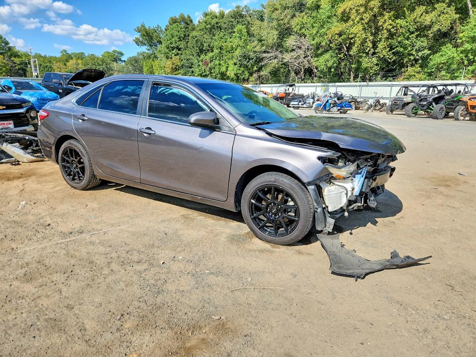 Photo 4 from auction – 2017 TOYOTA CAMRY with VIN 4T1BF1FK7HU699617