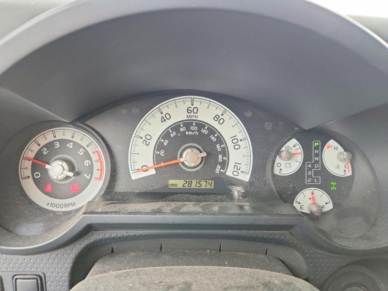 Photo 9 from auction – 2012 TOYOTA FJ CRUISER with VIN JTEBU4BF2CK123101