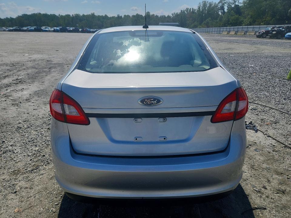 Снимка 6 от търг – 2013 FORD FIESTA с VIN 3FADP4BJ1DM175022