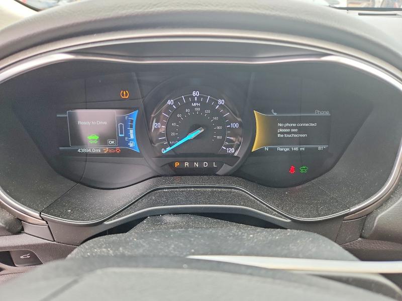 Photo 9 from auction – 2019 FORD FUSION with VIN 3FA6P0LU0KR127652