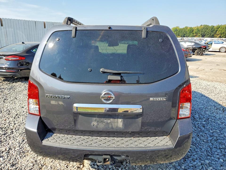 Photo 6 from auction – 2012 NISSAN PATHFINDER with VIN 5N1AR1NN1CC633545