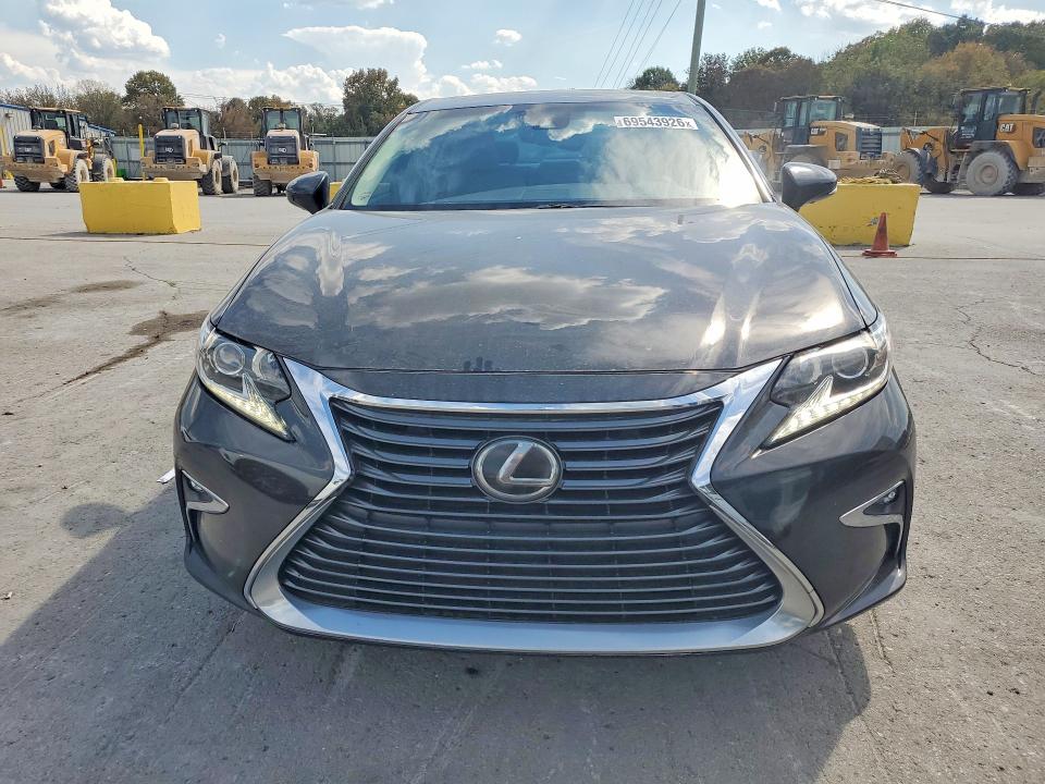 Photo 5 from auction – 2018 LEXUS ES with VIN 58ABK1GG7JU099538
