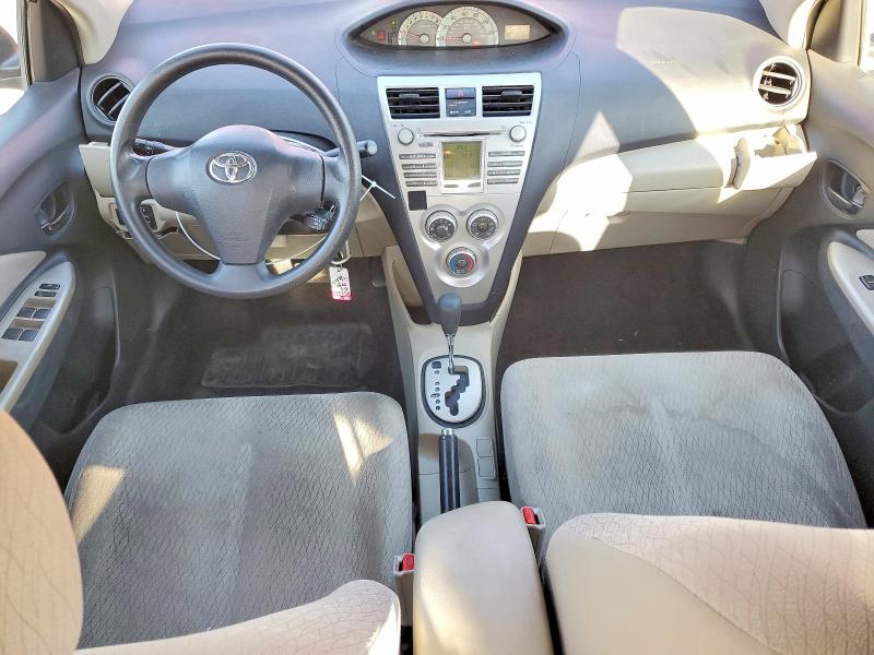 Снимка 8 от търг – 2007 TOYOTA YARIS с VIN JTDBT923871150423