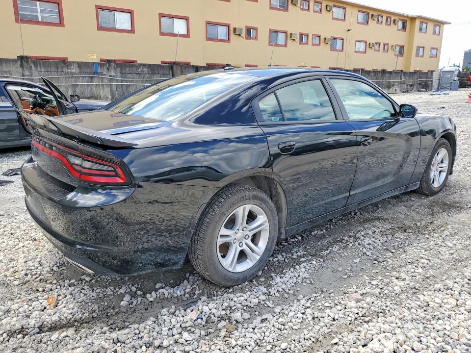 Снимка 3 от търг – 2022 DODGE CHARGER с VIN 2C3CDXBG4NH219748