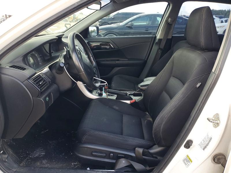 Photo 7 from auction – 2015 HONDA ACCORD with VIN 1HGCR2F50FA073164
