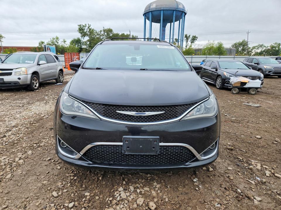 Фото 5 с аукциона – 2017 CHRYSLER PACIFICA с VIN 2C4RC1BG4HR627350