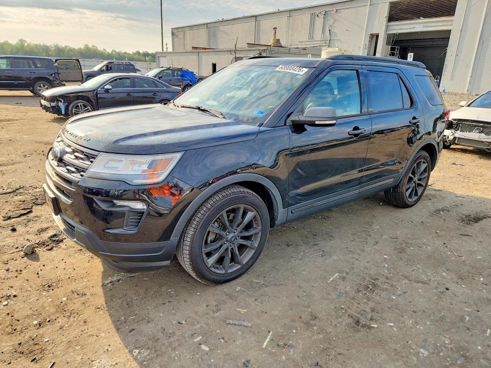 FORD EXPLORER 2018 с VIN 1FM5K8D88JGB75941 - Снимка от търг