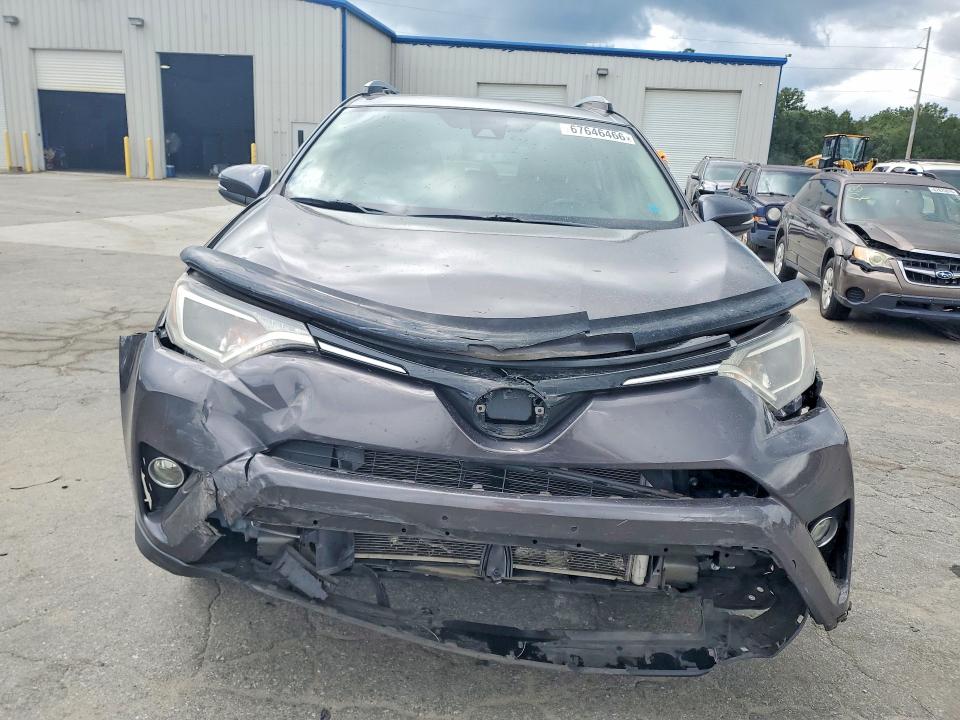 Photo 5 from auction – 2017 TOYOTA RAV4 with VIN 2T3WFREV9HW318112