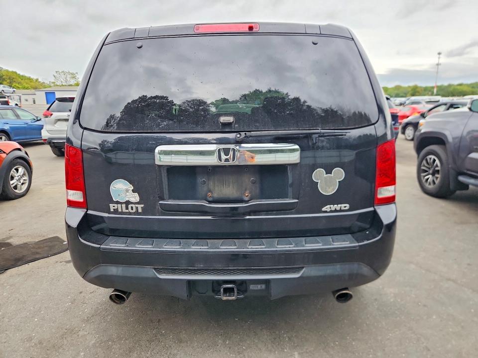 Photo 6 from auction – 2015 HONDA PILOT with VIN 5FNYF4H70FB050031