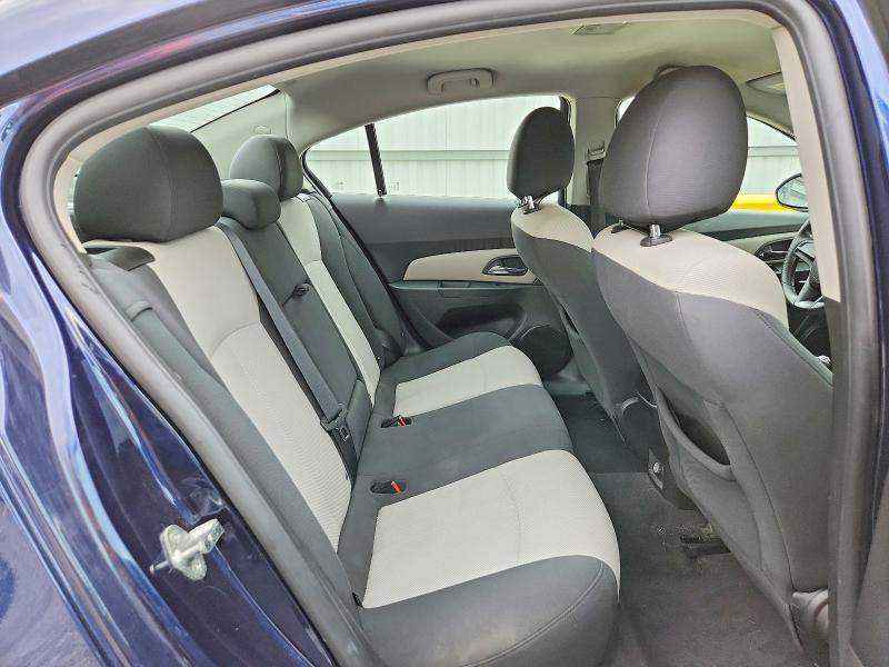 Photo 10 from auction – 2011 CHEVROLET CRUZE with VIN 1G1PC5SH0B7159044