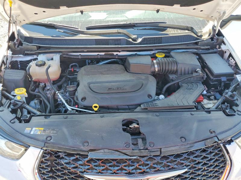 Photo 12 from auction – 2023 CHRYSLER PACIFICA with VIN 2C4RC1BG4PR575183
