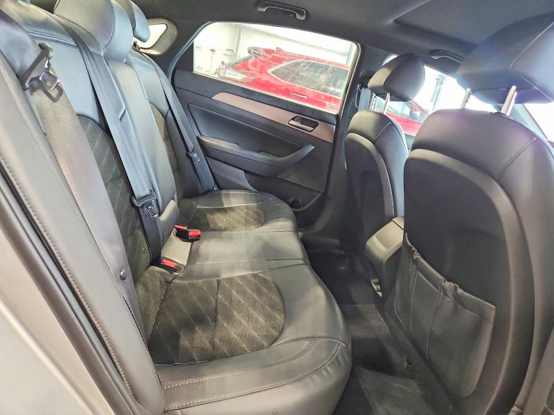 Photo 10 from auction – 2018 HYUNDAI SONATA with VIN 5NPE34AF5JH664032