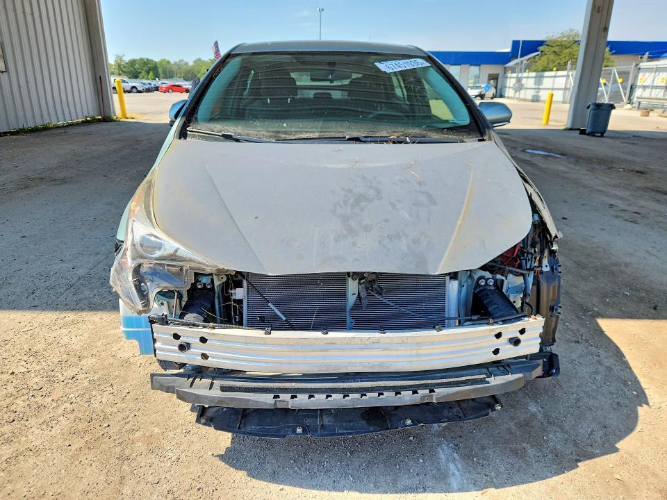 Photo 5 from auction – 2016 TOYOTA PRIUS with VIN JTDKBRFU7G3015024