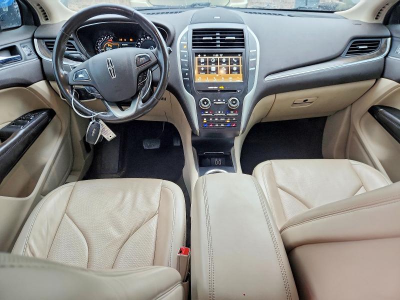 Photo 8 from auction – 2019 LINCOLN MKC with VIN 5LMCJ3D99KUL21513