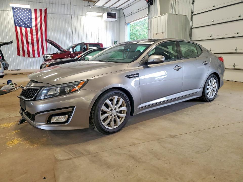 KIA OPTIMA 2015 с VIN 5XXGN4A70FG506454 - Фото с аукциона