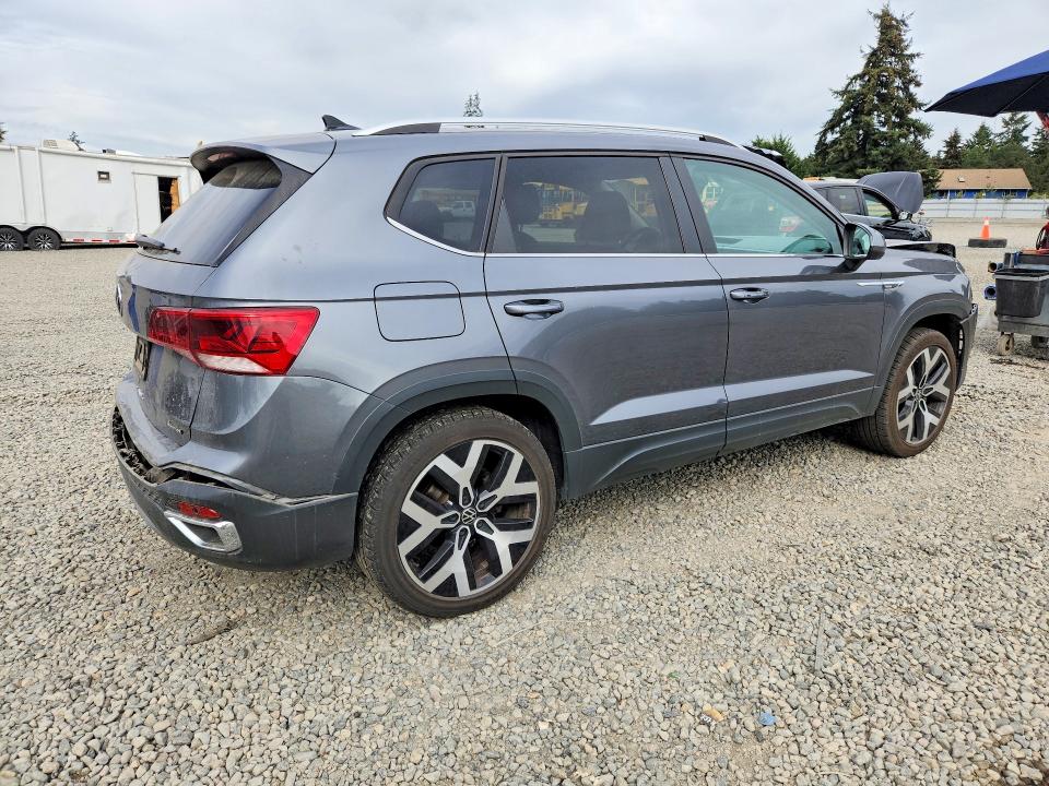 Снимка 3 от търг – 2022 VOLKSWAGEN TAOS с VIN 3VV2X7B24NM018082