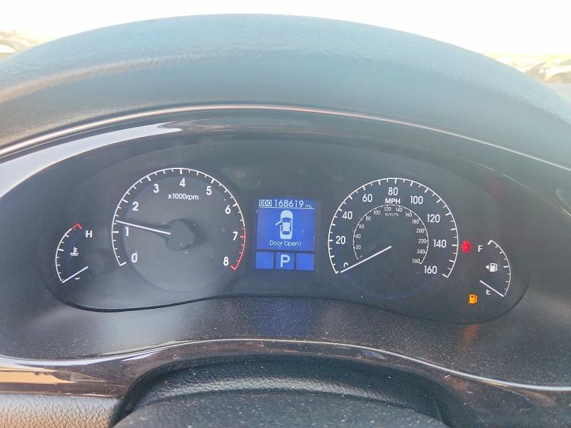 Photo 9 from auction – 2013 HYUNDAI GENESIS with VIN KMHGC4DD8DU223911