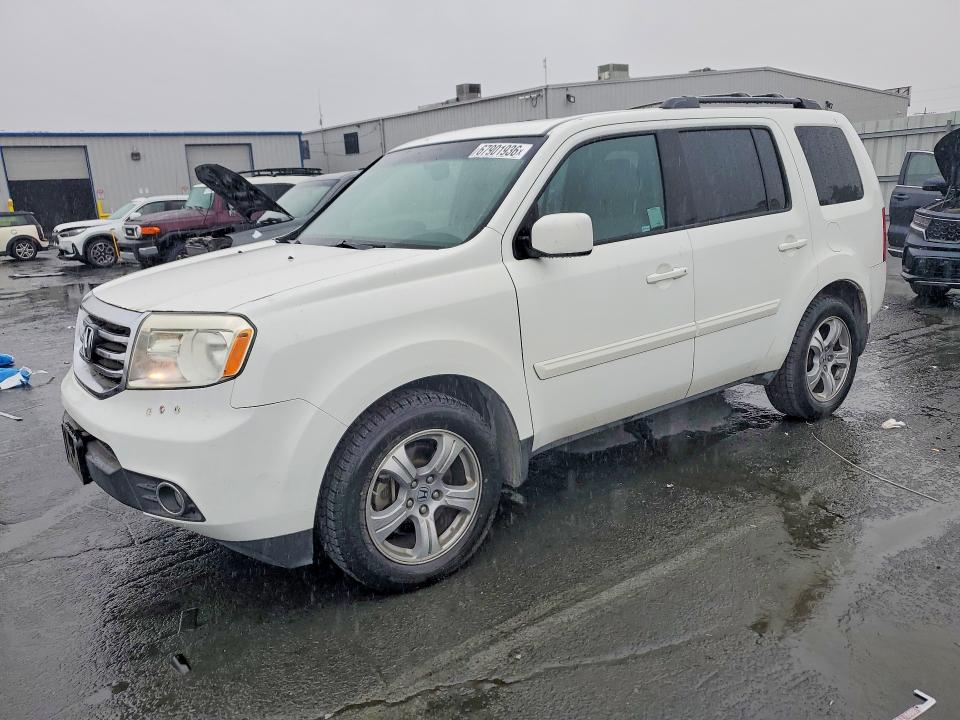 HONDA PILOT 2014 with VIN 5FNYF4H54EB035710 - Photo from auction