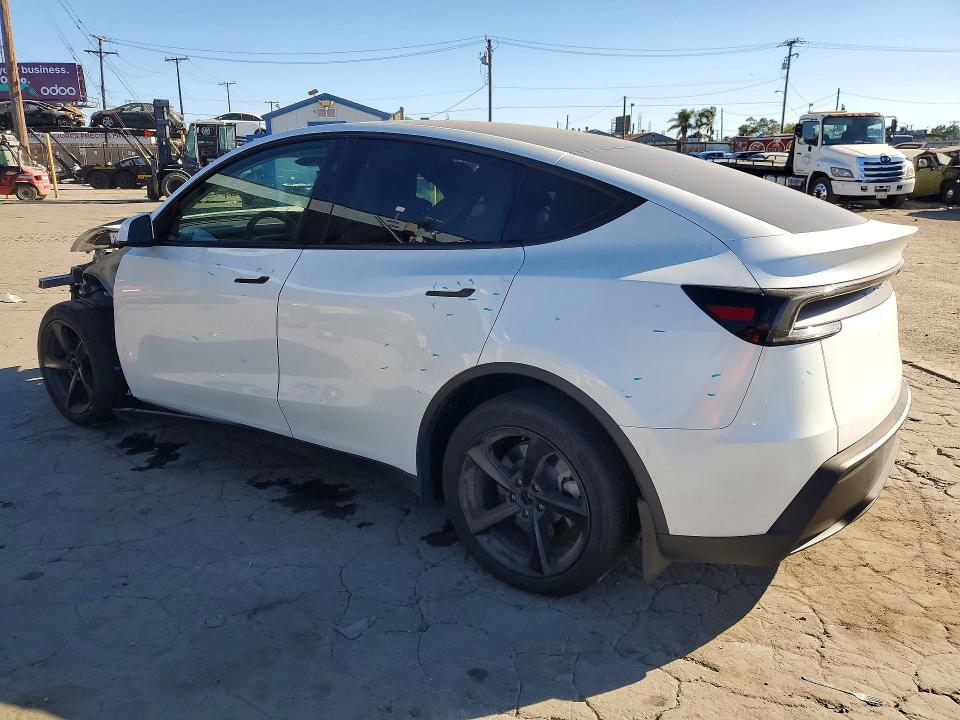 Снимка 2 от търг – 2026 TESLA MODEL Y с VIN 7SAYGDEE3TF531650