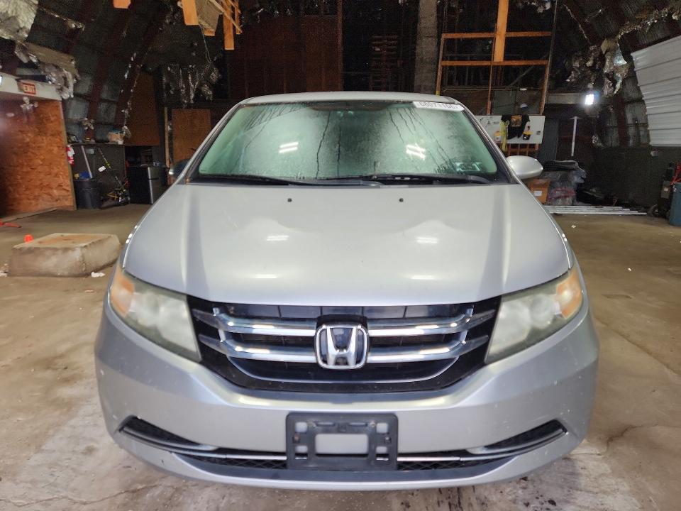 Photo 5 from auction – 2014 HONDA ODYSSEY with VIN 5FNRL5H40EB130033