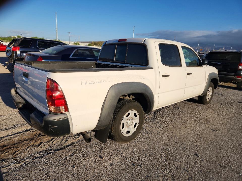 Photo 3 from auction – 2014 TOYOTA TACOMA with VIN 5TFJX4CN2EX038293