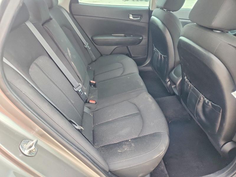 Photo 10 from auction – 2018 KIA OPTIMA with VIN 5XXGT4L32JG251217