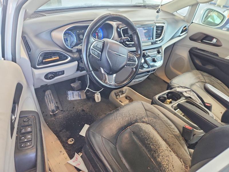 Photo 8 from auction – 2019 CHRYSLER PACIFICA with VIN 2C4RC1BG4KR548283