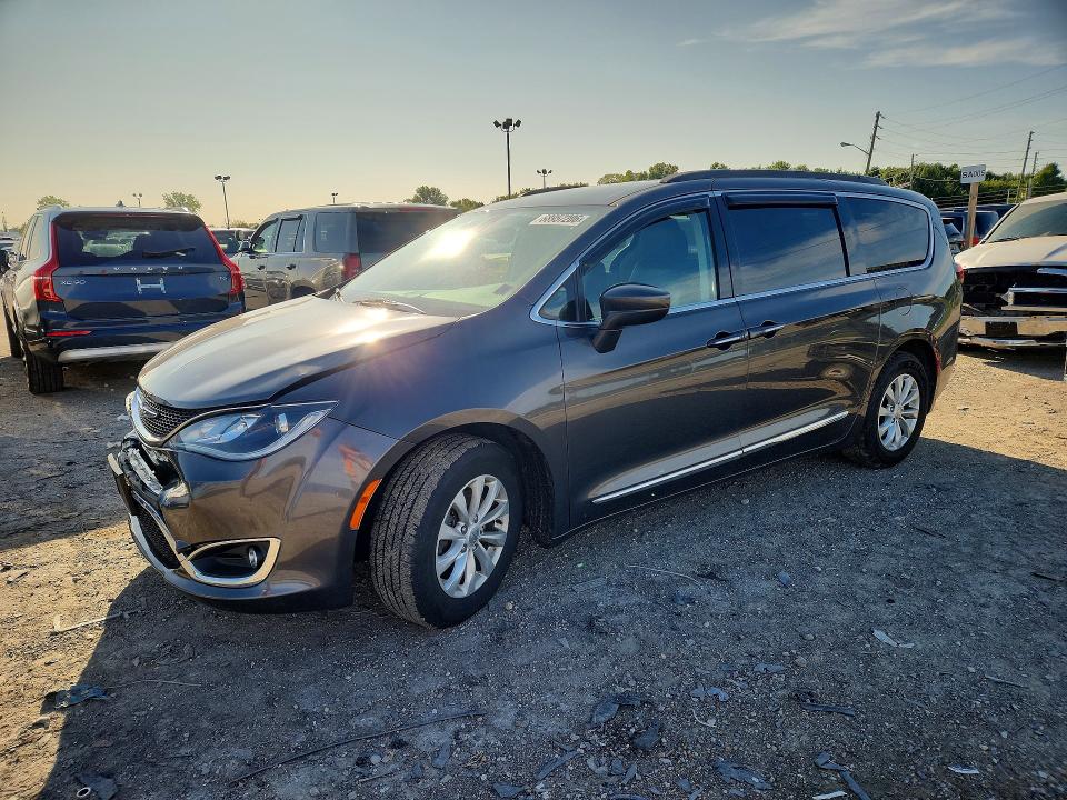 CHRYSLER PACIFICA 2017 con VIN 2C4RC1BG6HR510059 - Foto de la subasta