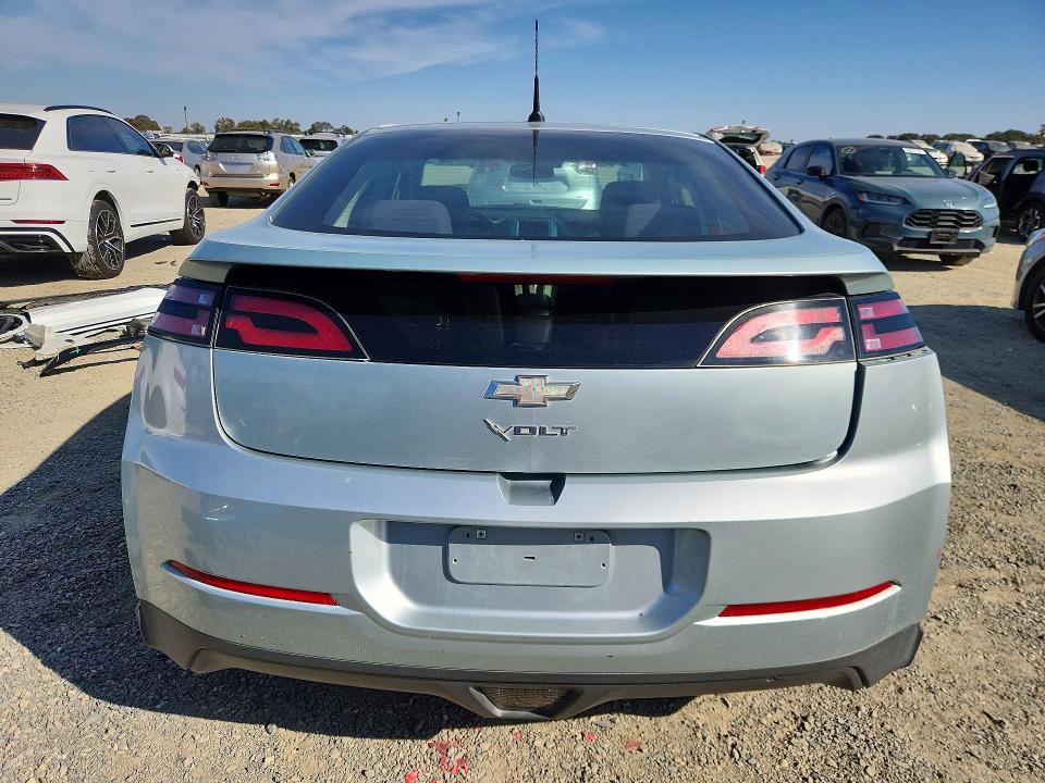 Photo 6 from auction – 2013 CHEVROLET VOLT with VIN 1G1RE6E49DU137873