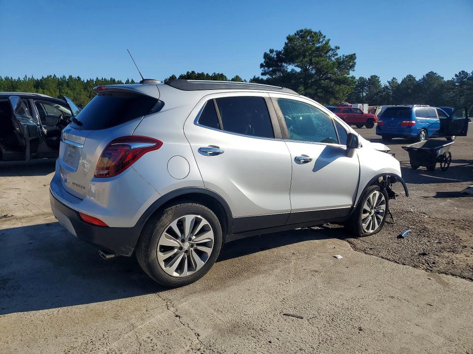 Photo 3 from auction – 2017 BUICK ENCORE with VIN KL4CJASB0HB048803