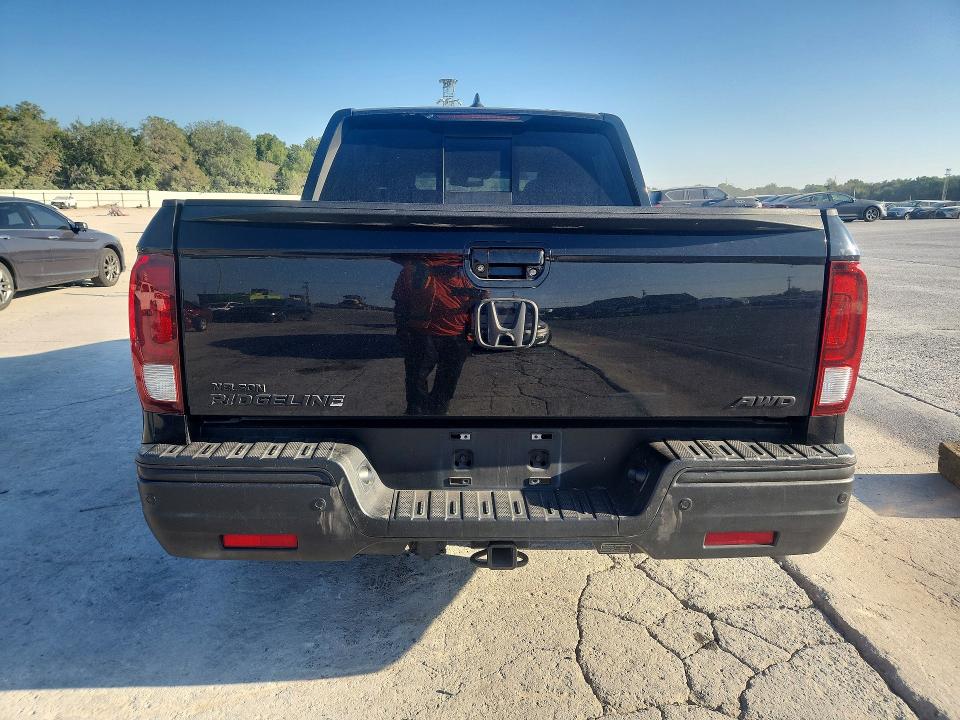 Снимка 6 от търг – 2018 HONDA RIDGELINE с VIN 5FPYK3F78JB010580