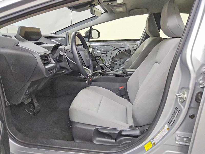 Photo 7 from auction – 2024 TOYOTA PRIUS with VIN JTDADABUXR3013882