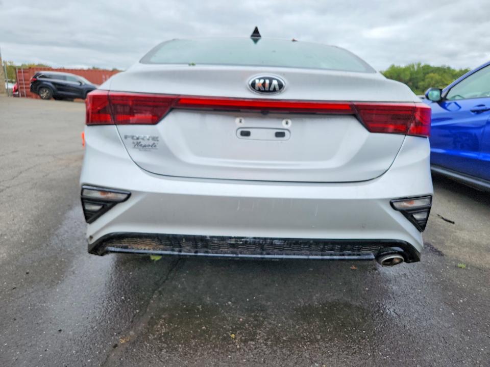 صورة رقم 6 من المزاد - 2021 KIA FORTE مع VIN 3KPF24AD3ME356288