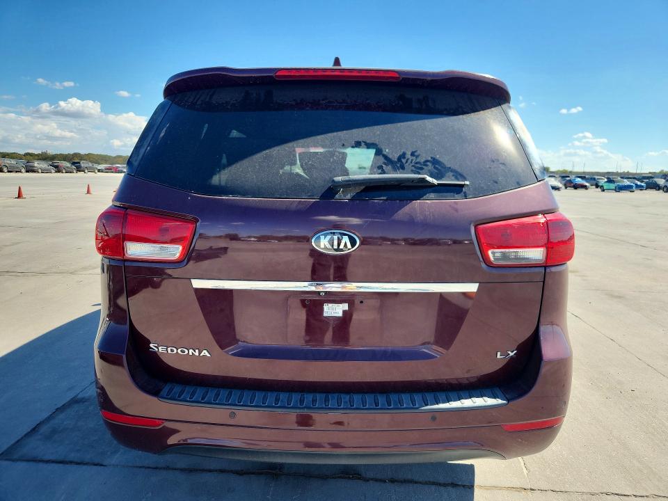 Photo 6 from auction – 2016 KIA SEDONA with VIN KNDMB5C15G6128514