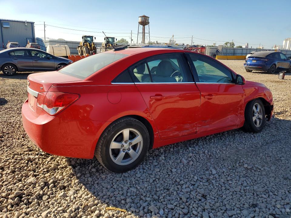 Снимка 3 от търг – 2015 CHEVROLET CRUZE с VIN 1G1PC5SB8F7201381